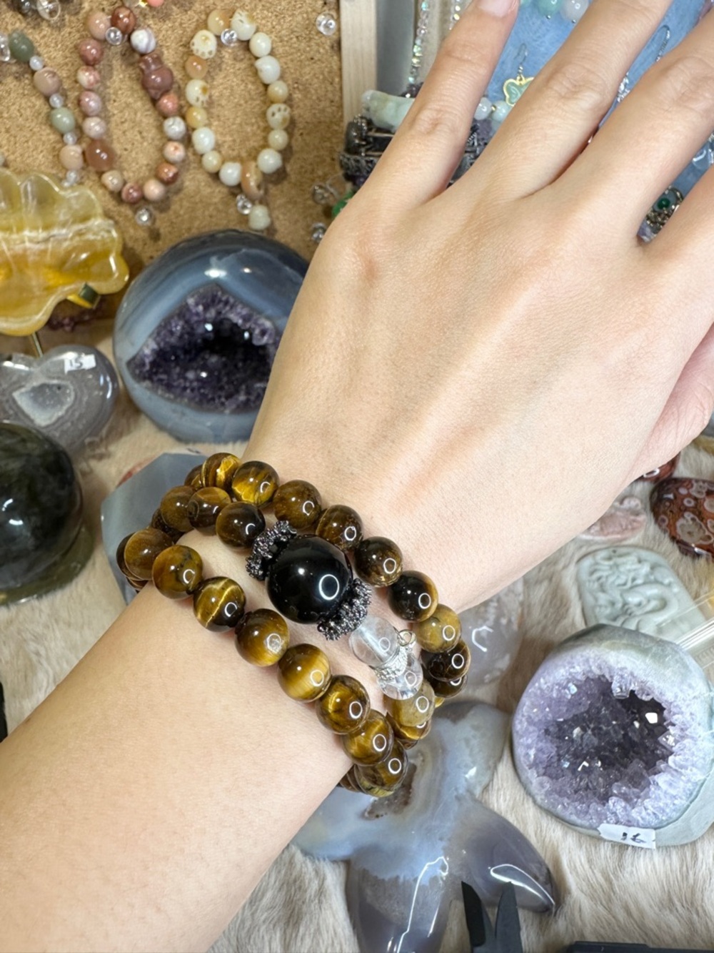 Tiger Eye Beaded Stretch Bracelet – 6.25 inches 8.3-14 mm